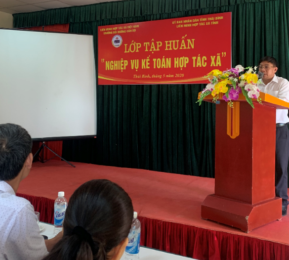 Tập huấn nâng cao nghiệp vụ kế toán cho cán bộ Hợp tác xã dịch vụ nông nghiệp trên địa bàn huyện Đông Hưng và Hưng Hà