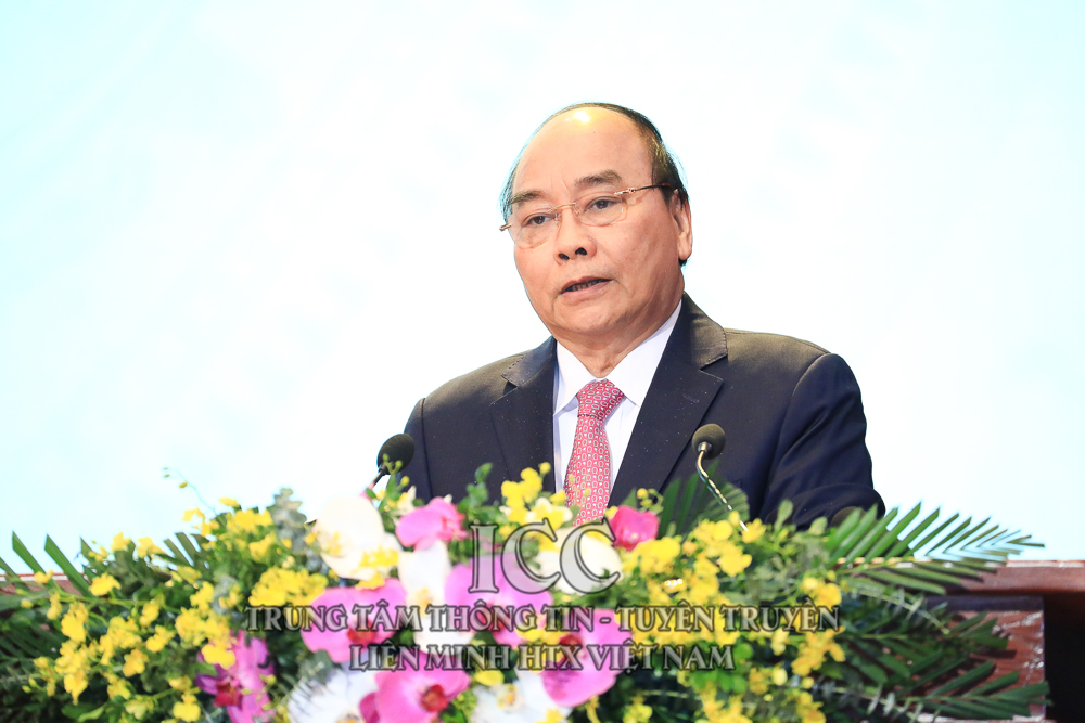 Thủ tướng Nguyễn Xuân Phúc dự và chỉ đạo Đại hội Đại biểu toàn quốc Liên minh HTX Việt Nam lần thứ VI, nhiệm kỳ 2020 – 2025.