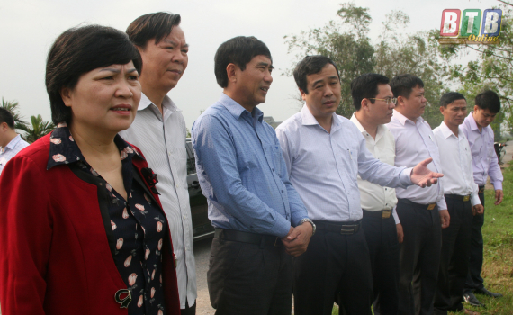 Đồng chí Phó Bí thư thường trực Tỉnh ủy làm việc với một số hợp tác xã, quỹ tín dụng trên địa bàn huyện Kiến Xương